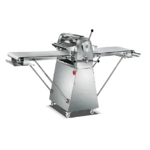 Commercial Kitchen Equipment Commercial Electric Dough Sheeter 500mm x 2000mm Conveyor, 1-35mm Adjustable Thickness, Industrial Pastry Roller LSP520