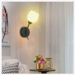 Tronic Modern Single Bulb Wall Light