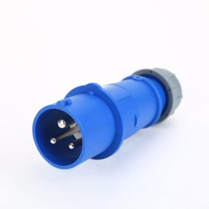 Tronic Industrial Plug 3 Pin 32 Amps